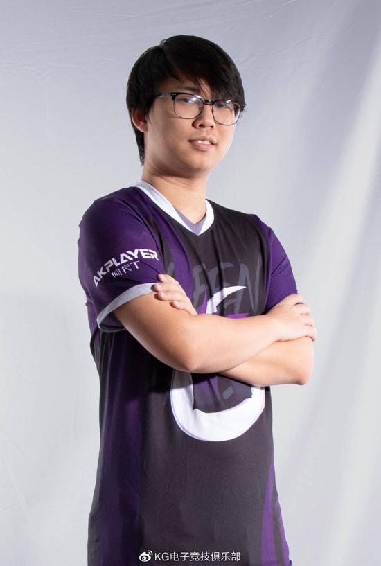 中山首届电竞粤超联赛盛大开幕，玩家齐聚一堂